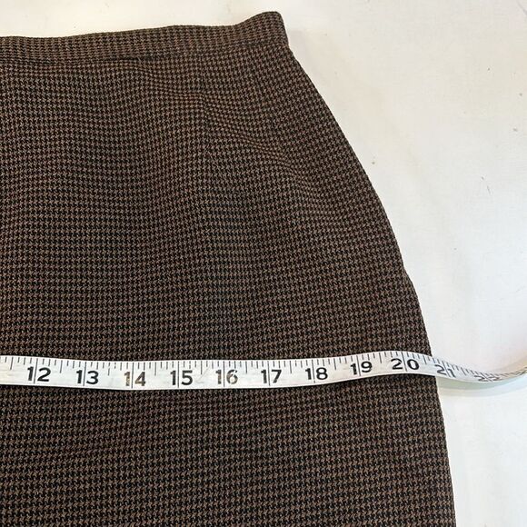 Gianni black and brown tiny houndstooth skirt size 12 fits more like a 10 - Picture 6 of 9